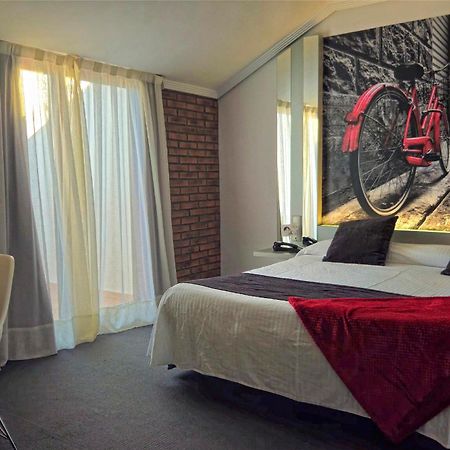 Hotel Spa El Muelle De سوانثيس المظهر الخارجي الصورة