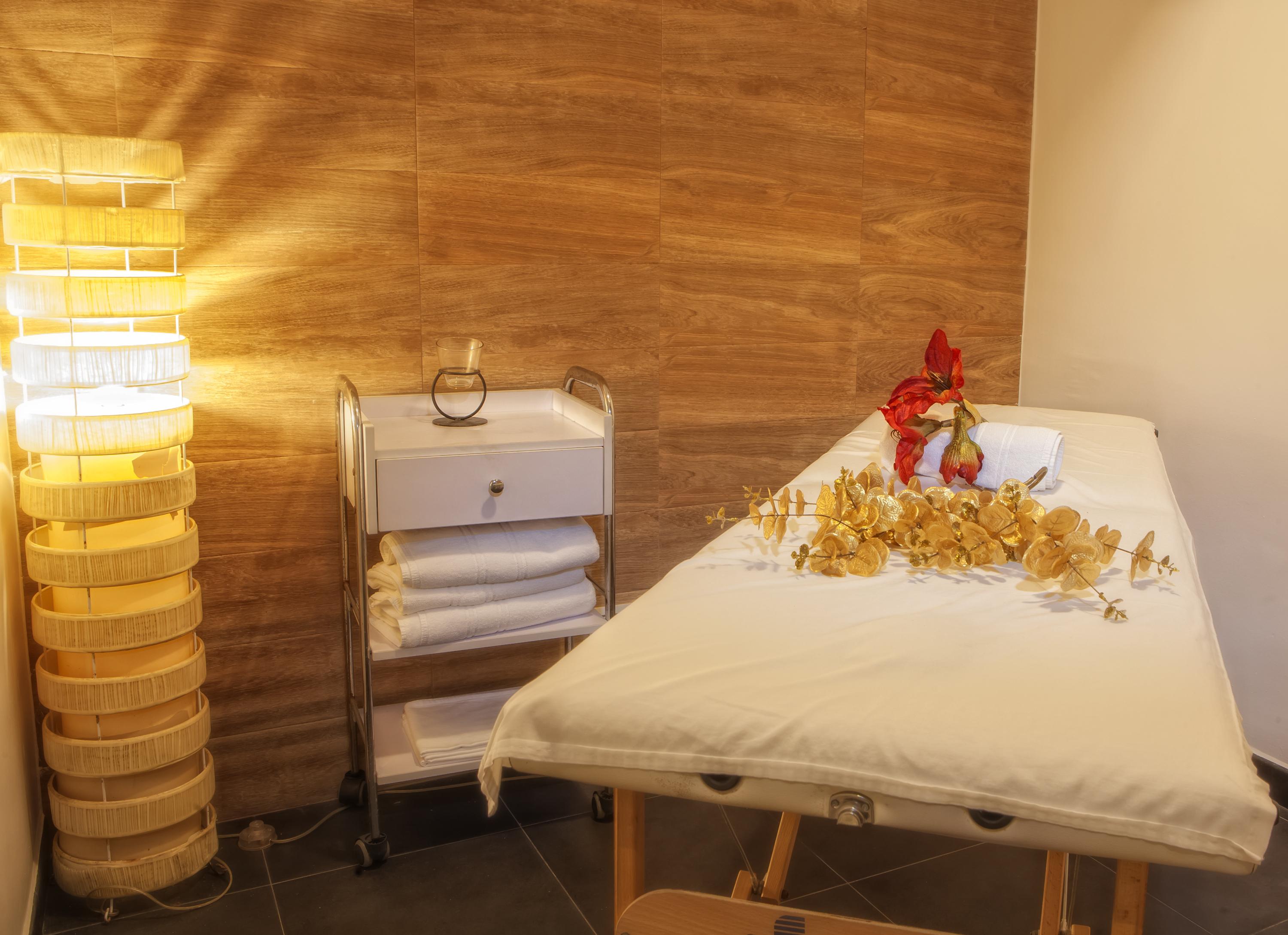 Hotel Spa El Muelle De سوانثيس المظهر الخارجي الصورة