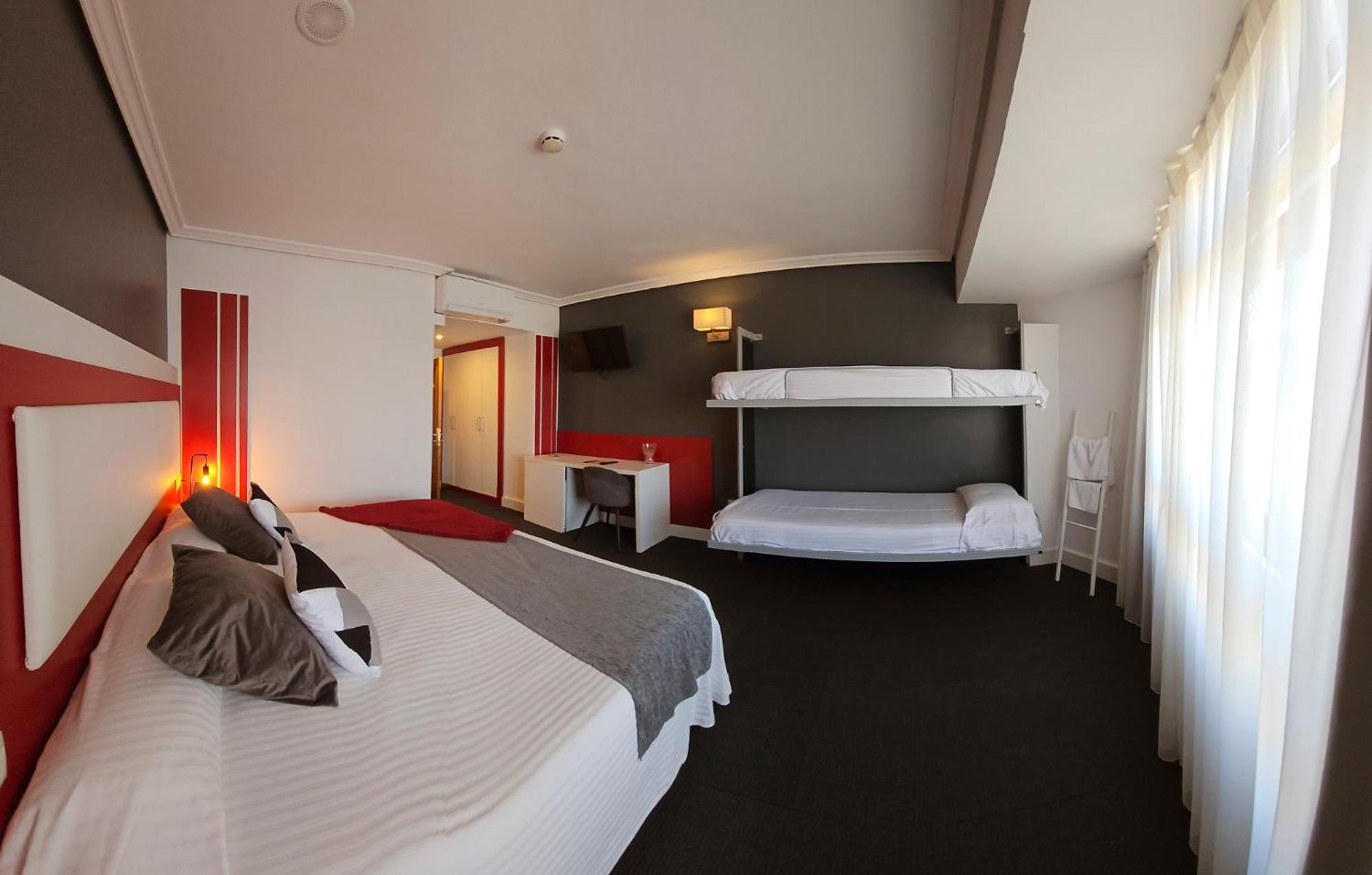 Hotel Spa El Muelle De سوانثيس المظهر الخارجي الصورة