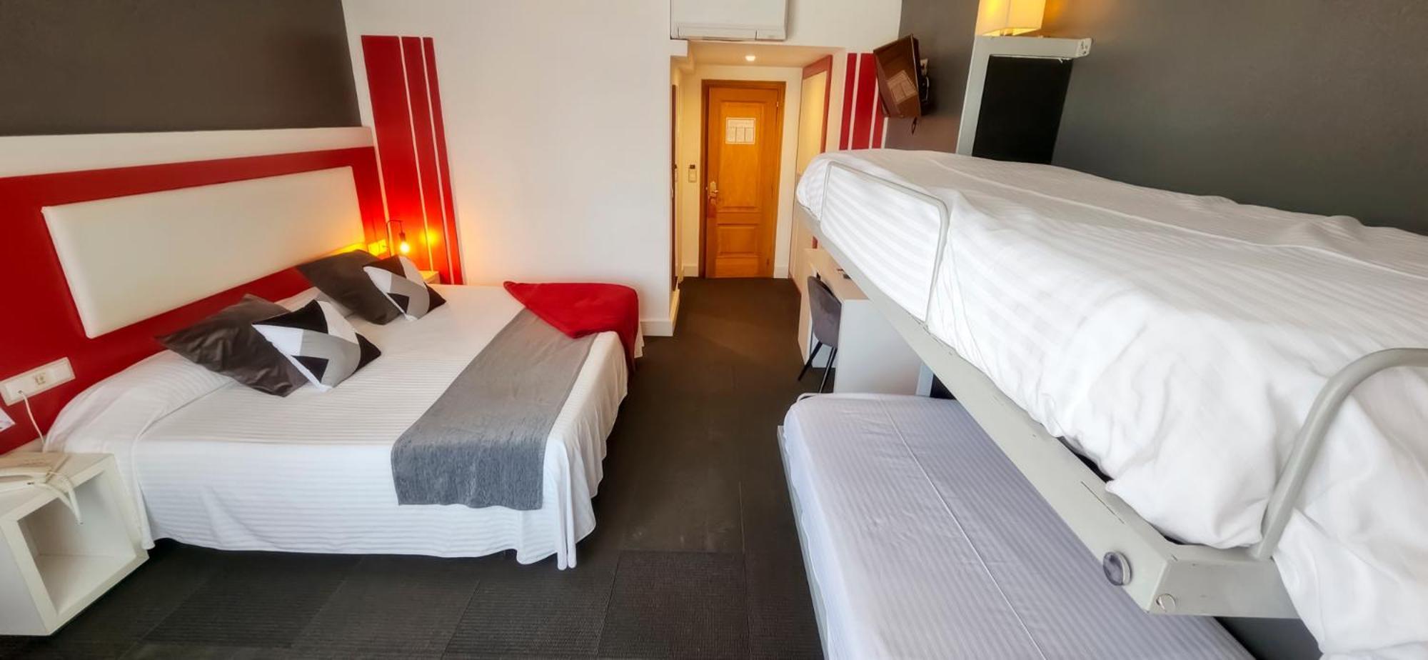 Hotel Spa El Muelle De سوانثيس المظهر الخارجي الصورة