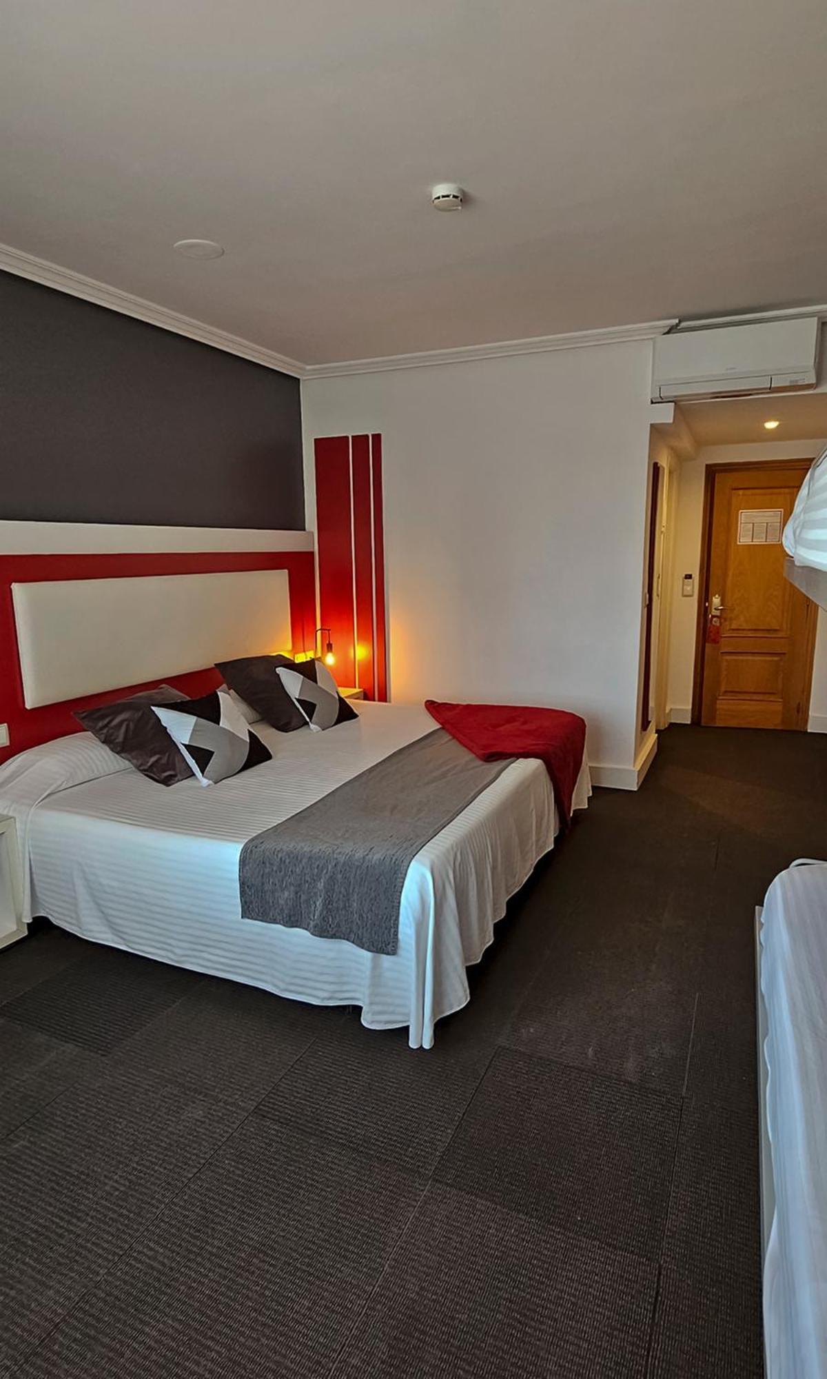 Hotel Spa El Muelle De سوانثيس المظهر الخارجي الصورة